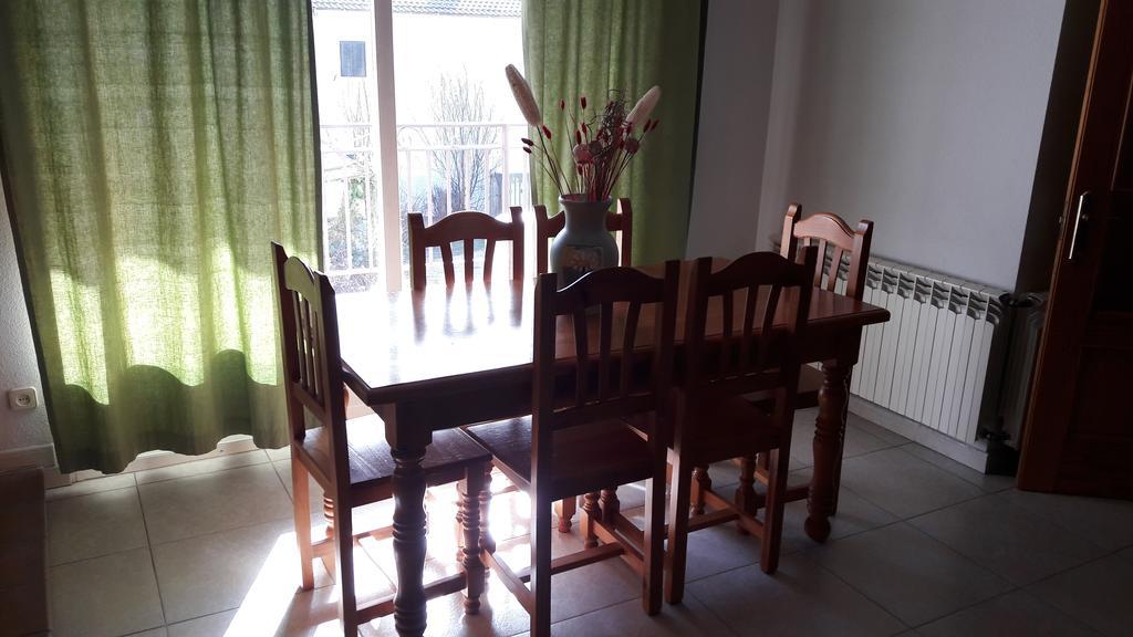 Apartamentos Rascafria Cerquilla エクステリア 写真